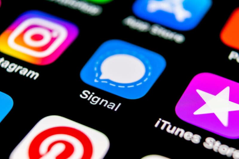 Signal says UK plan to scan devices for nude images 'endangers us all'